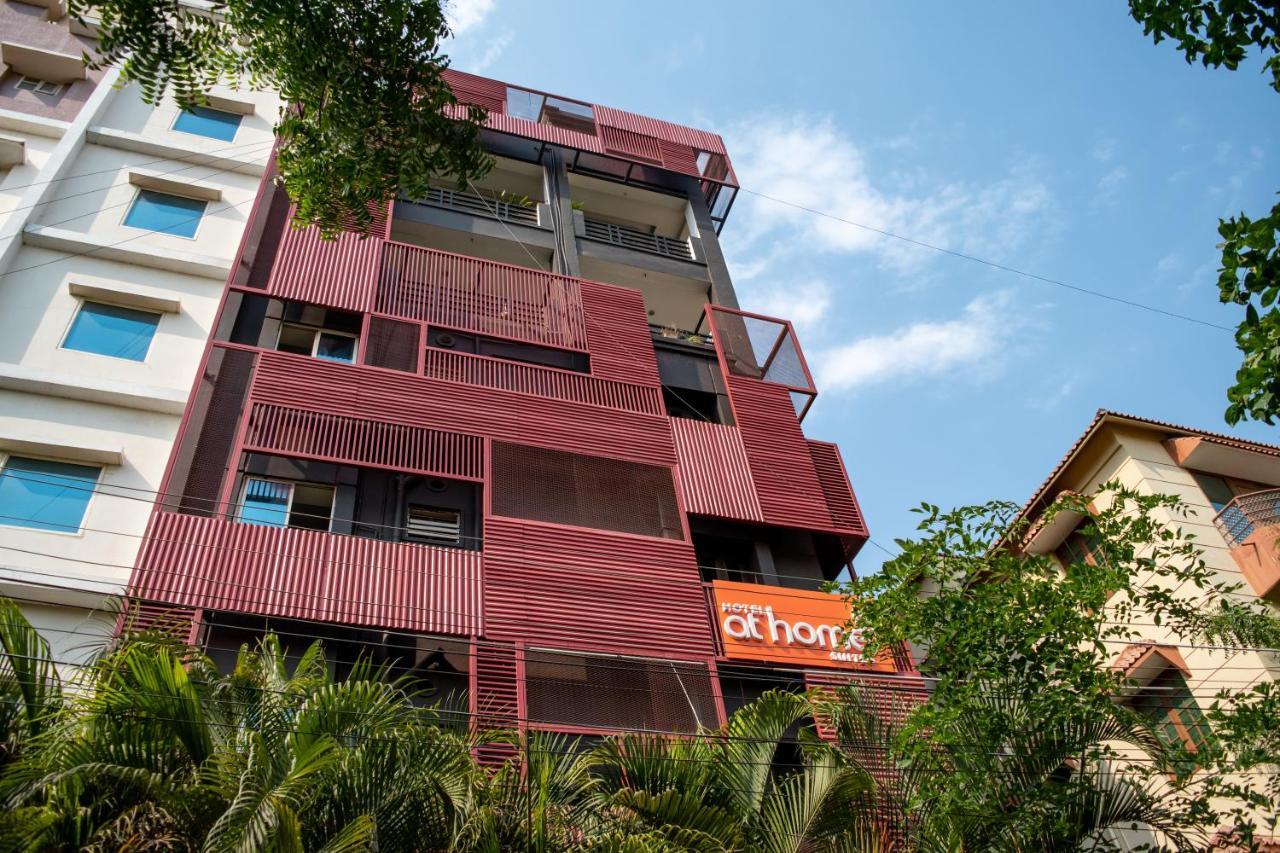 Hotel At Home Suites , Gachibowli, Hyderabad Bagian luar foto