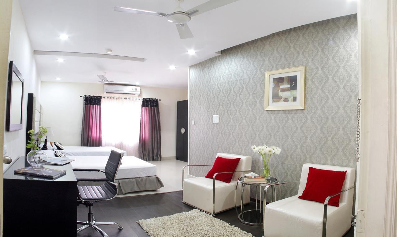 Hotel At Home Suites , Gachibowli, Hyderabad Bagian luar foto